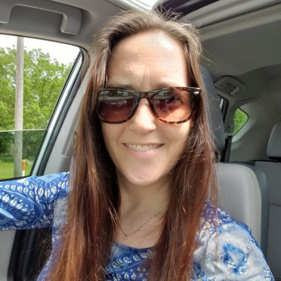 Meet your Posher, Megan - Picture 1 of 1